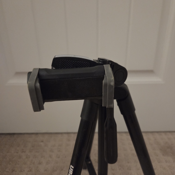 Black Tripod with Remote - Picture 2 of 5